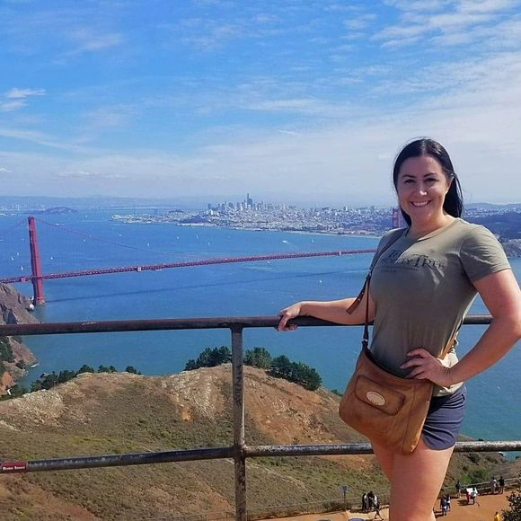 Meet your Posher, Jill - Picture 2 of 2